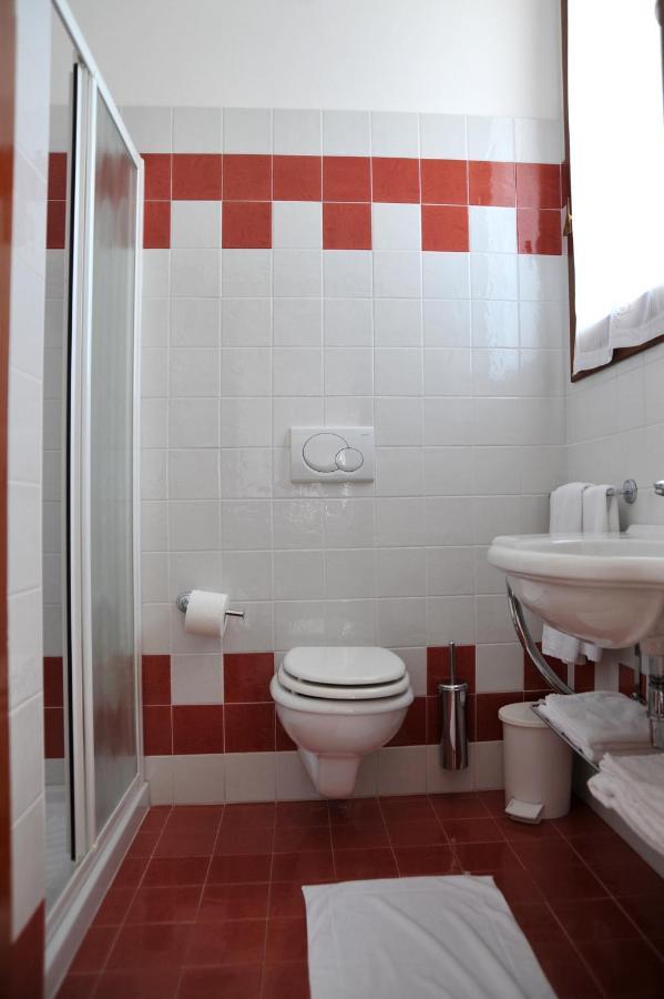 Hotel Reno Lido di Jesolo Kültér fotó